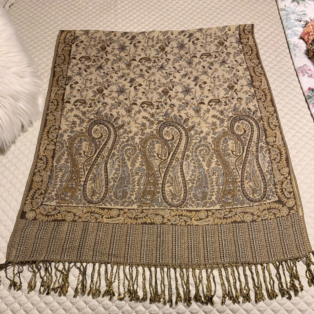 Pashmina Made in Italy,  Brown, Tan, and Gray Patterned Scarf